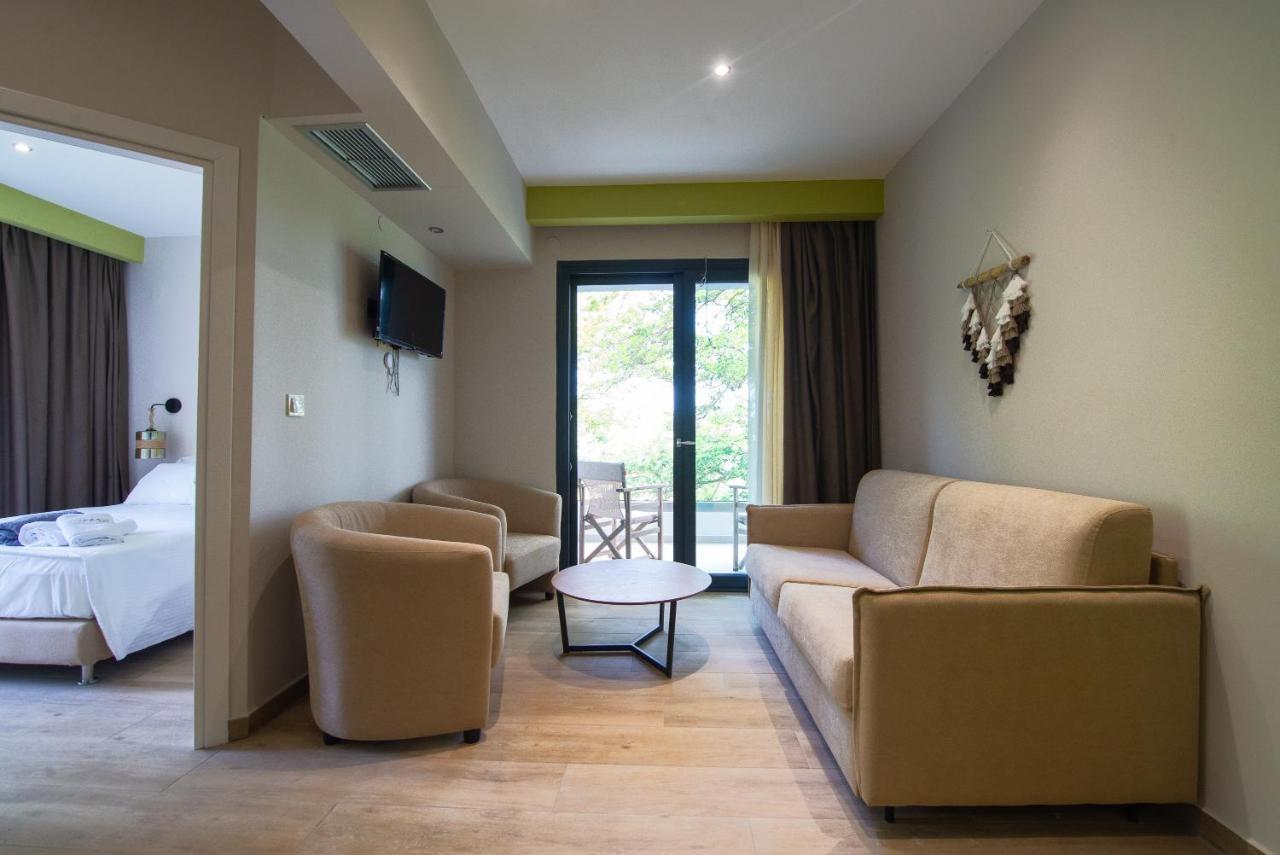 Aparthotel Domus Hospitality Vourvourou Exterior foto